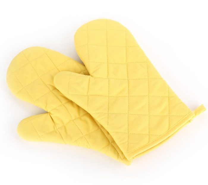 Printed Bright and Stylish Heat-Resistant Oven Mitt - Set of 2 - Image 9